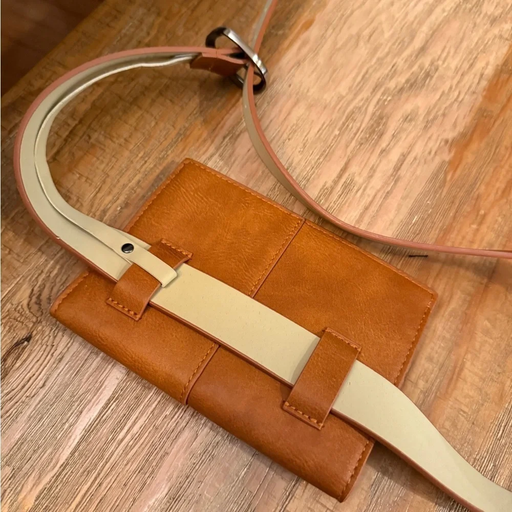 Elegant Tan  Women's Belt Bag L40 Wallwt 6x5